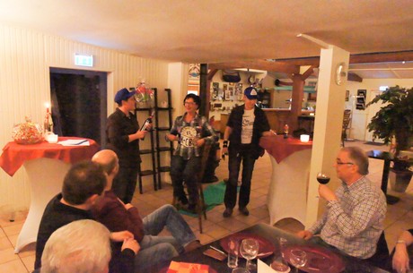 ue30-Party-in-Strandbad-Langel
