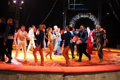 circus-krone