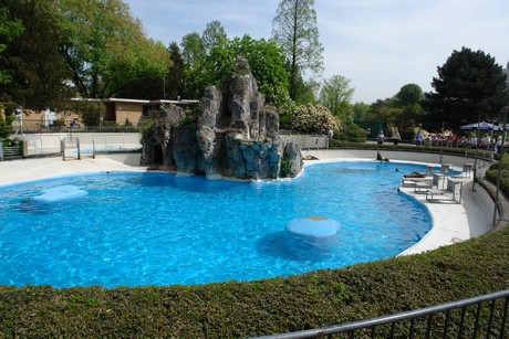 zoo