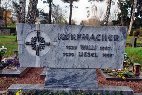 auenheim-friedhof