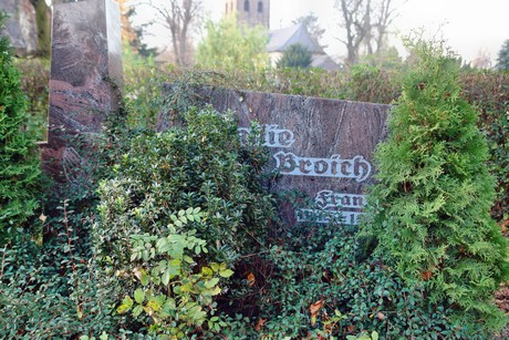auenheim-friedhof