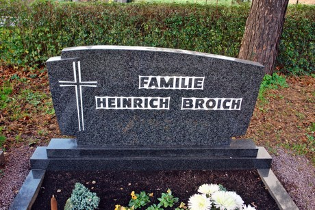 auenheim-friedhof