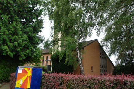 niederaussem-ev-kirche