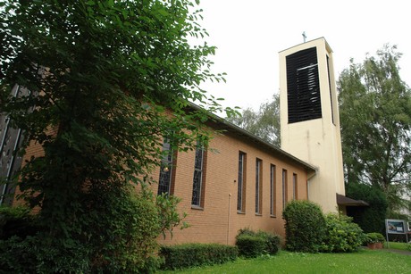 niederaussem-ev-kirche