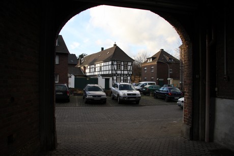 niederaussem