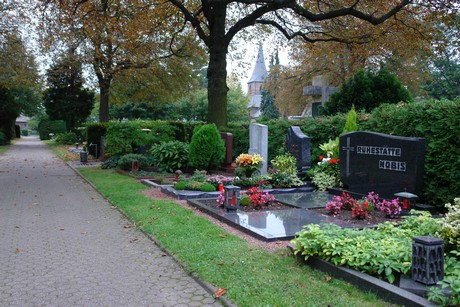 quadrath-ichendorf-friedhof