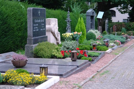 quadrath-ichendorf-friedhof