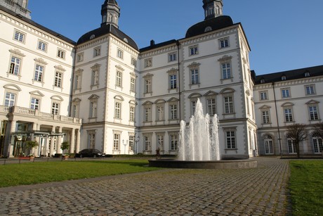 schloss-bensberg
