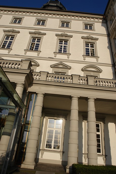 schloss-bensberg
