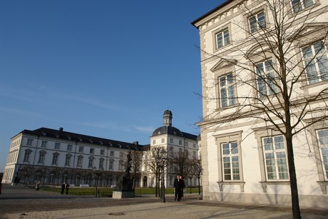 schloss-bensberg