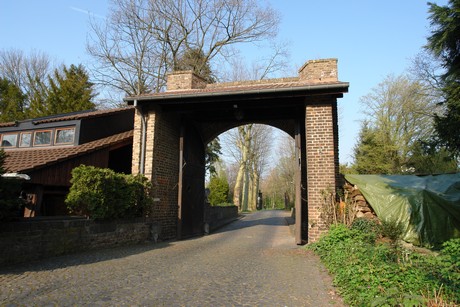 burg-gleuel