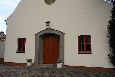 buir-evangelische-kirche