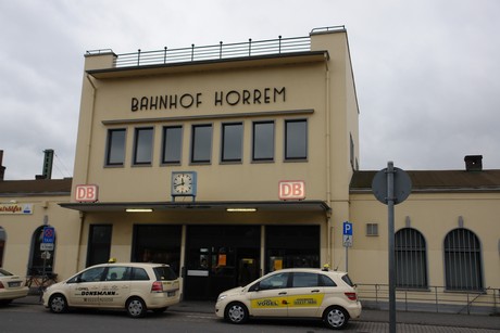 bahnhof
