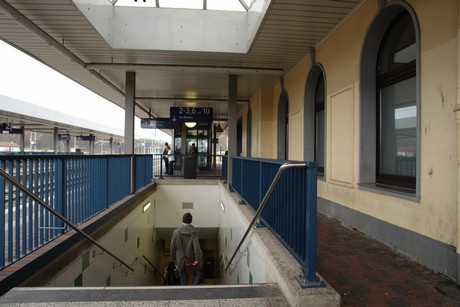 bahnhof