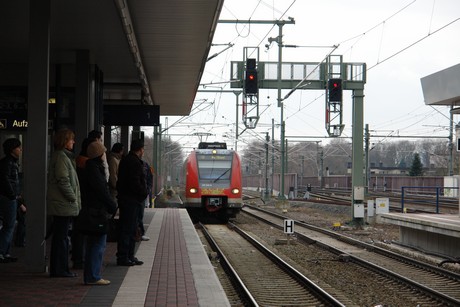 bahnhof