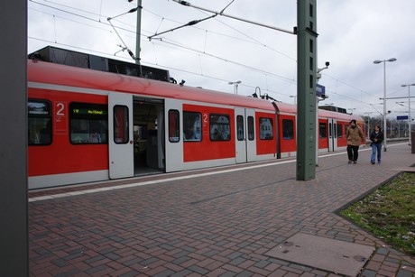 bahnhof