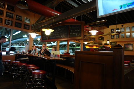 sportsbar