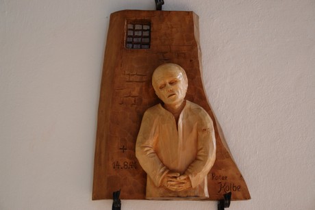 zur-schmerzhaften-mutter