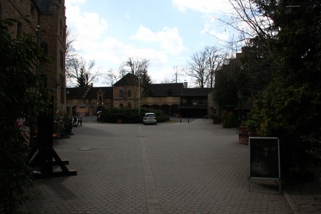 burg-satzvey