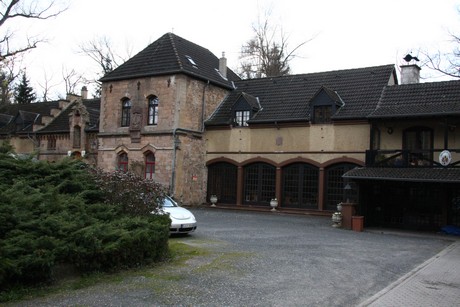 burg-satzvey