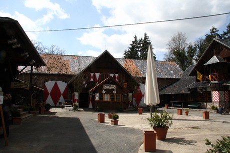 burg-satzvey