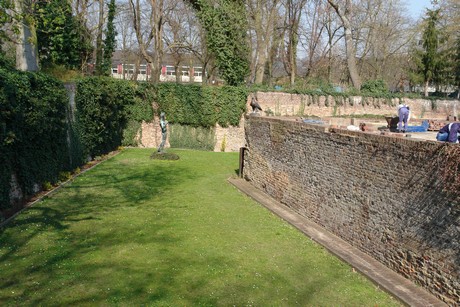 schloss-noervenich