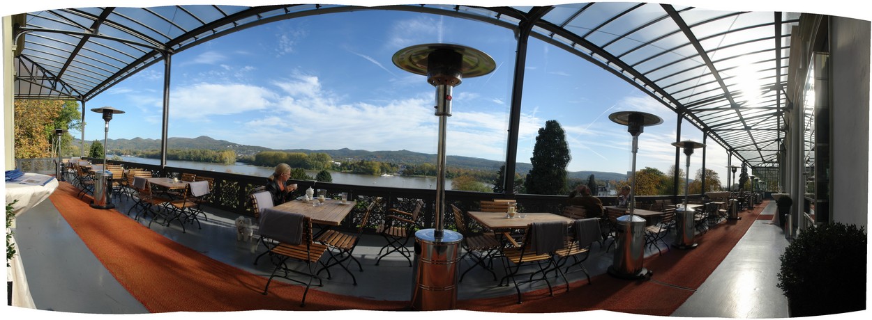 Rolandseck Bahnhof Cafe