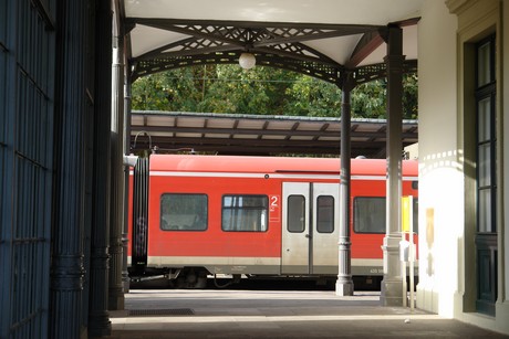 rolandseck-bahnhof