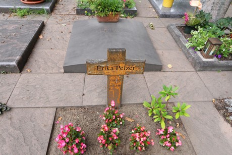 zentralfriedhof